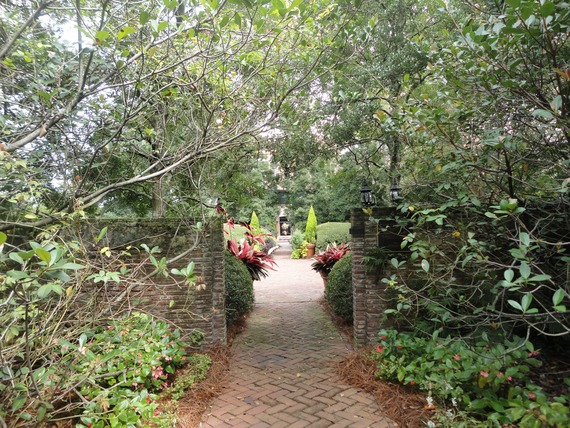 Savannah GA historical gardens